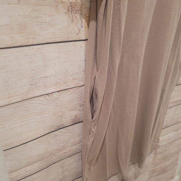 💖 Plus size Beige Tunic Dress 💞 - Picture 10 of 13